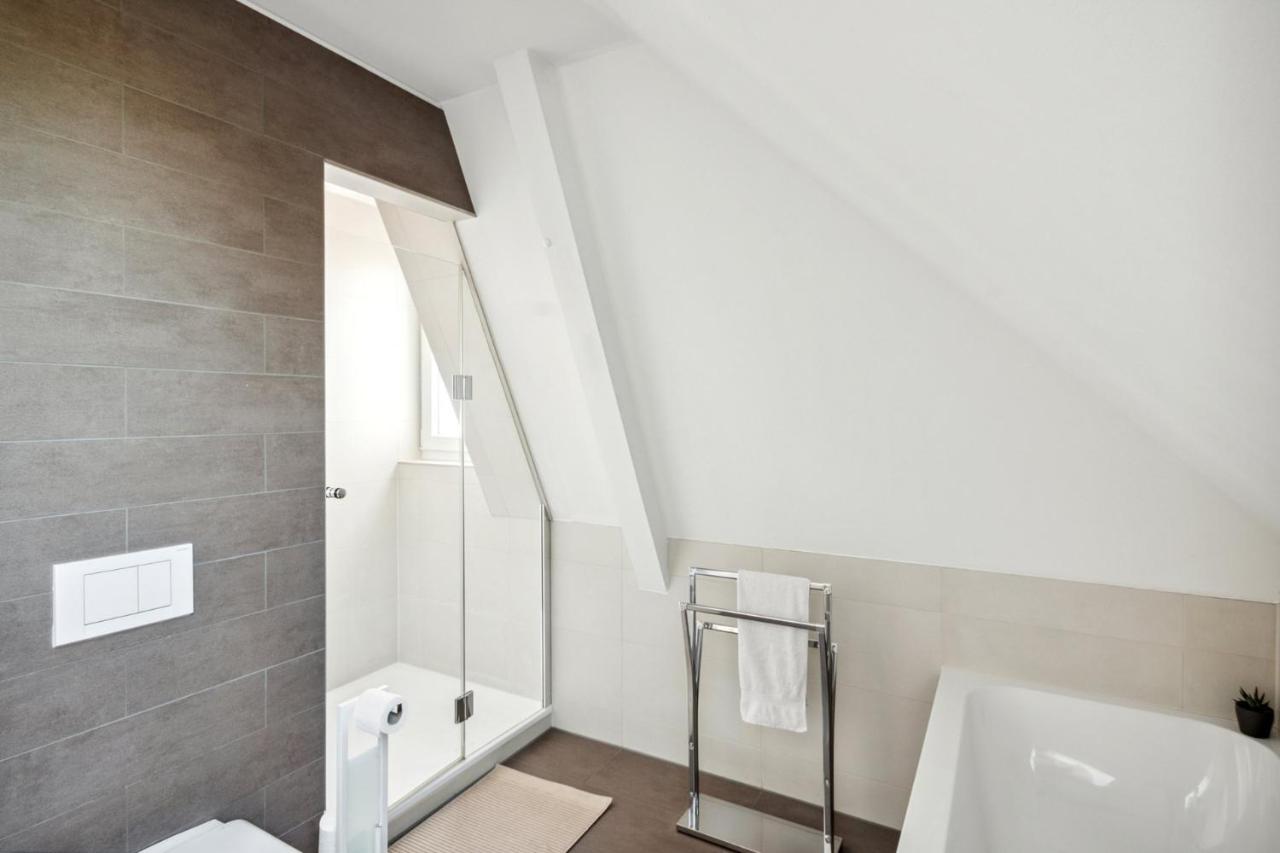 Your Home Away From Home - A Workplace In Every Room Hannover Kültér fotó